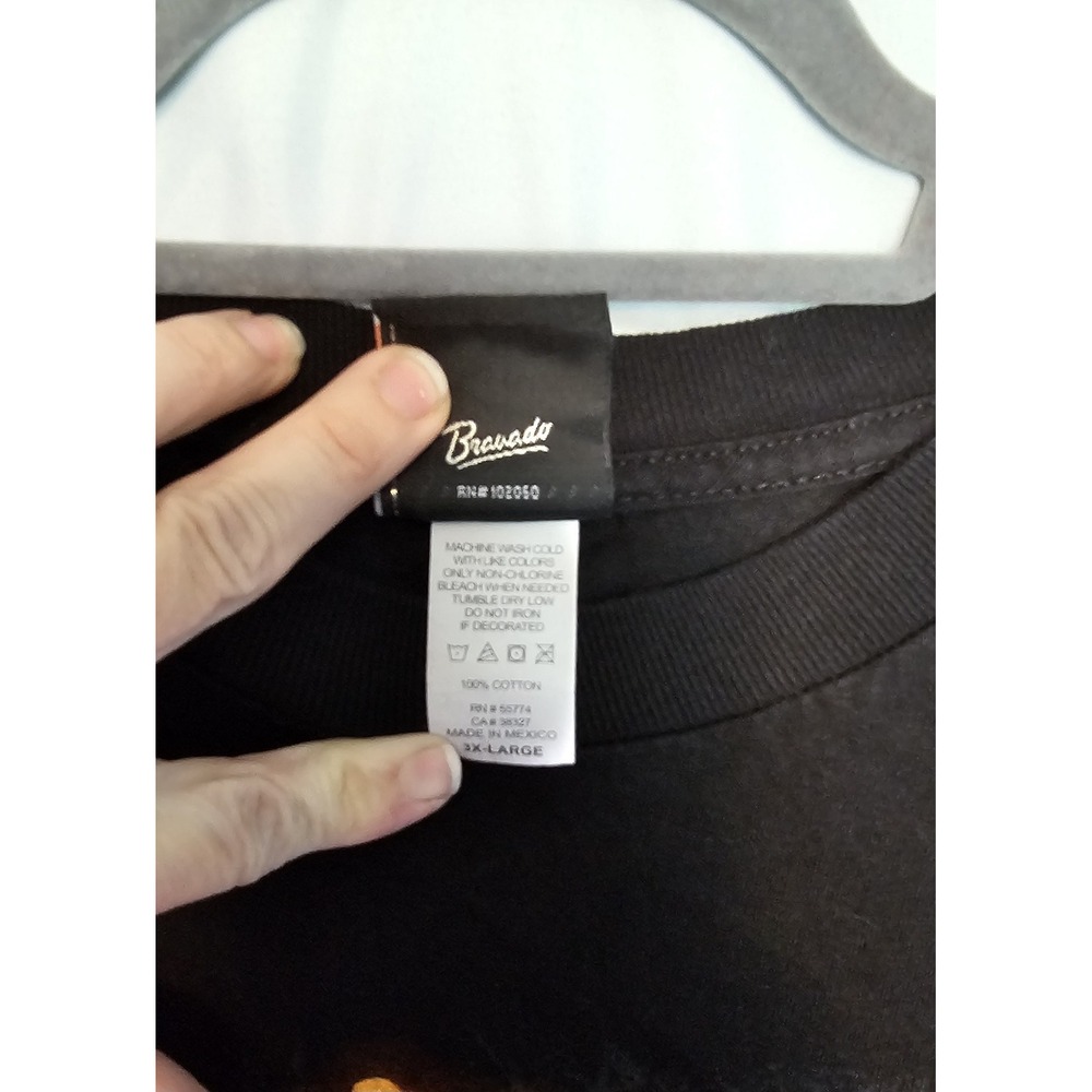 Harley Davidson 2018 Fox River St. Charles Illinois Legendary Hot Girl Tshirt - Picture 2 of 3